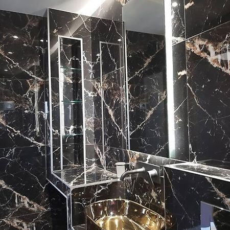 סלוניקי Thesstay Attica Downtown Boutique Apartment מראה חיצוני תמונה