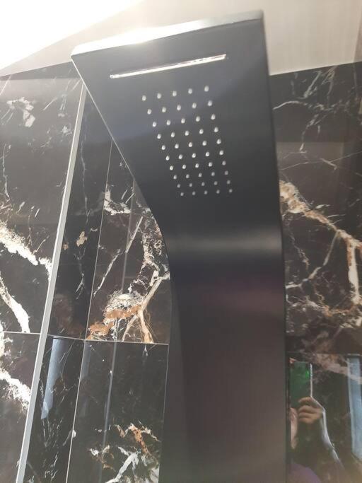 סלוניקי Thesstay Attica Downtown Boutique Apartment מראה חיצוני תמונה